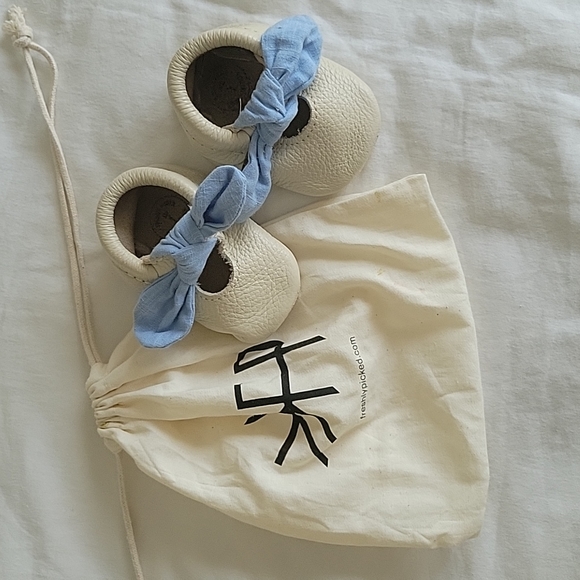 Freshly Picked Other - Freshly Picked Blue Bow Leather Moccasins